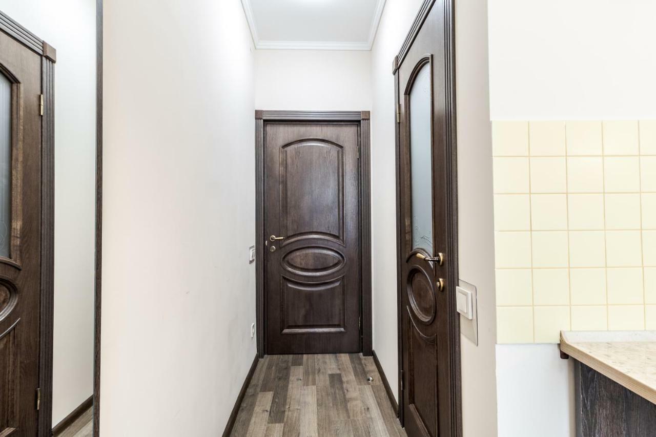 Opera House Apartment 2 Лвив Екстериор снимка